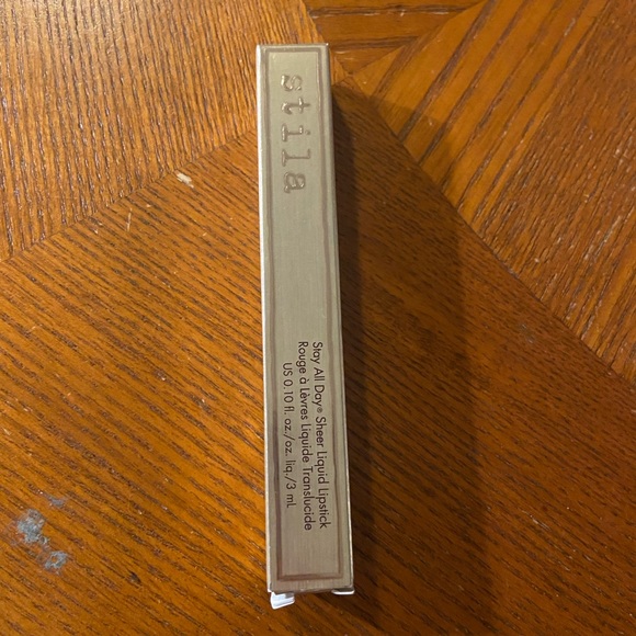 Stila Stay all Day Sheer Liquid Lipstick - Picture 4 of 4
